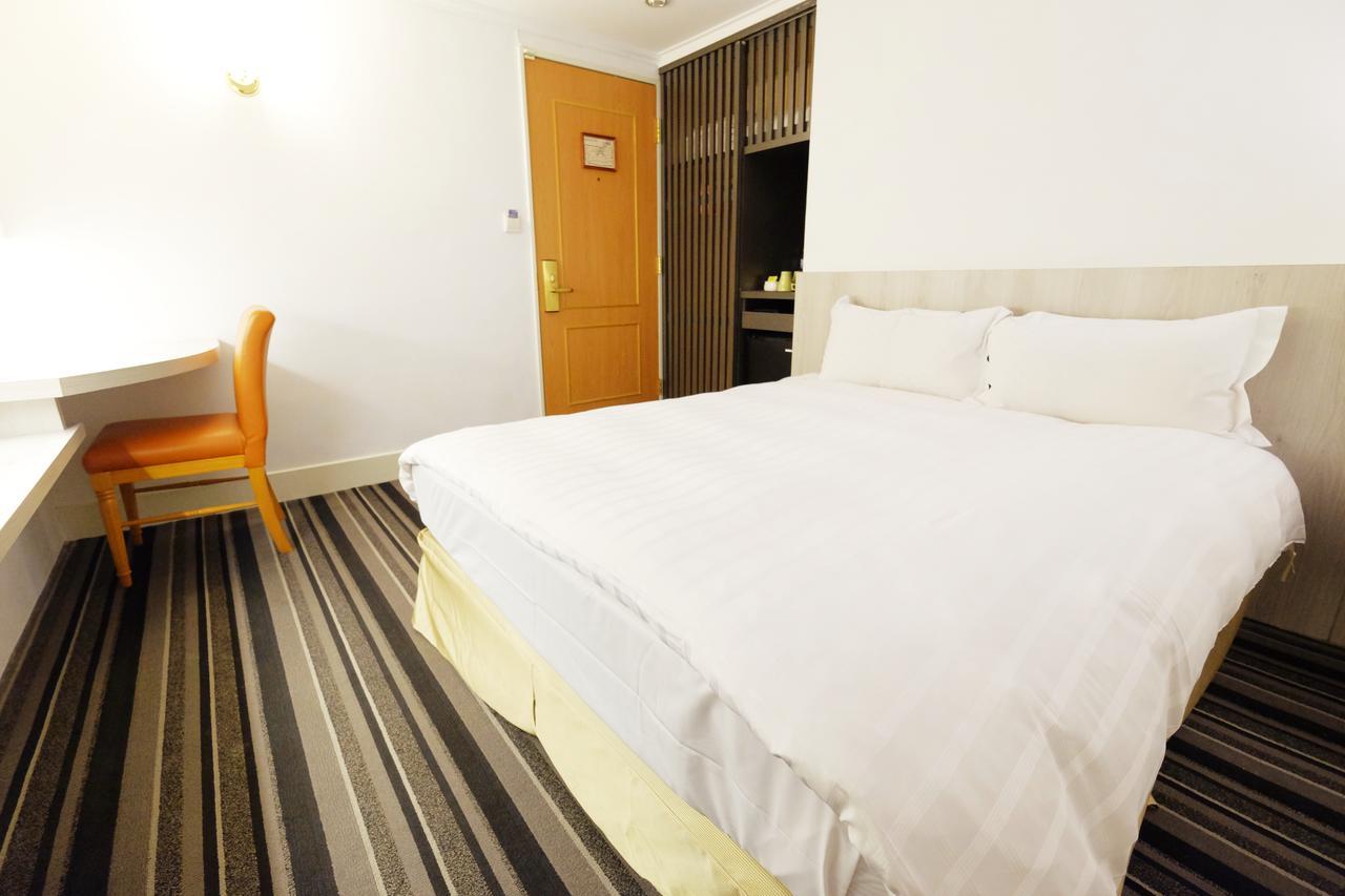 Dynasty Hotel Tainan Eksteriør bilde