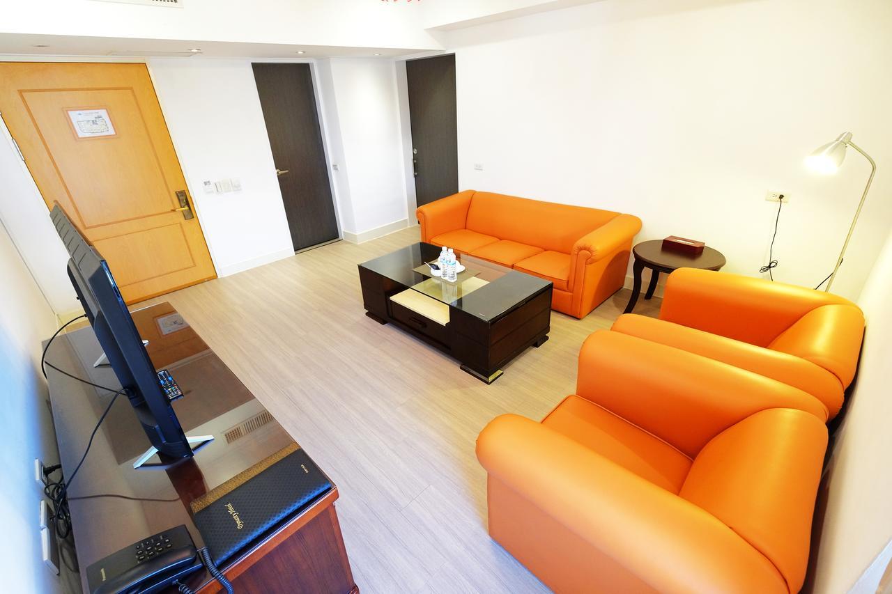 Dynasty Hotel Tainan Eksteriør bilde