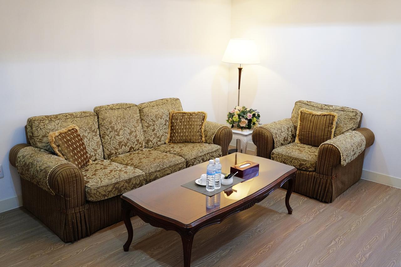 Dynasty Hotel Tainan Eksteriør bilde