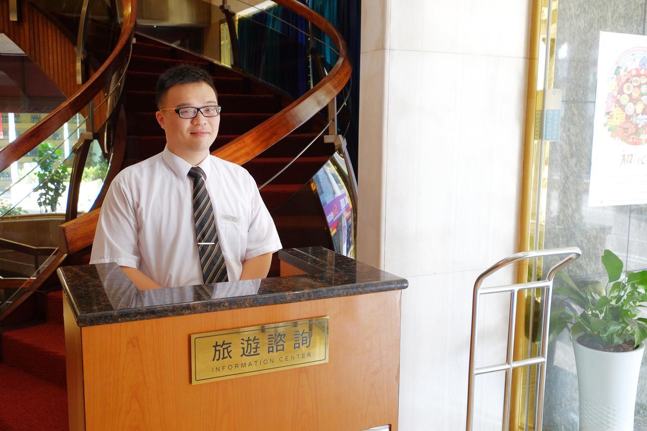 Dynasty Hotel Tainan Eksteriør bilde